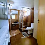 Ayia Anna 아파트 *