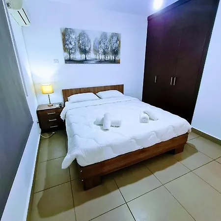 Ayia Anna Apartment *