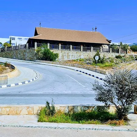 Apartament Ayia Anna *